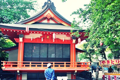 Festival at Hanazono Shrine