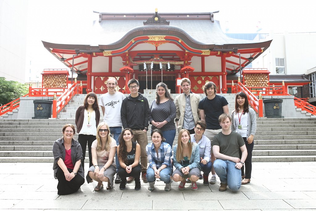 tokyo-shinjuku-city-hanazonoshrine4.JPG